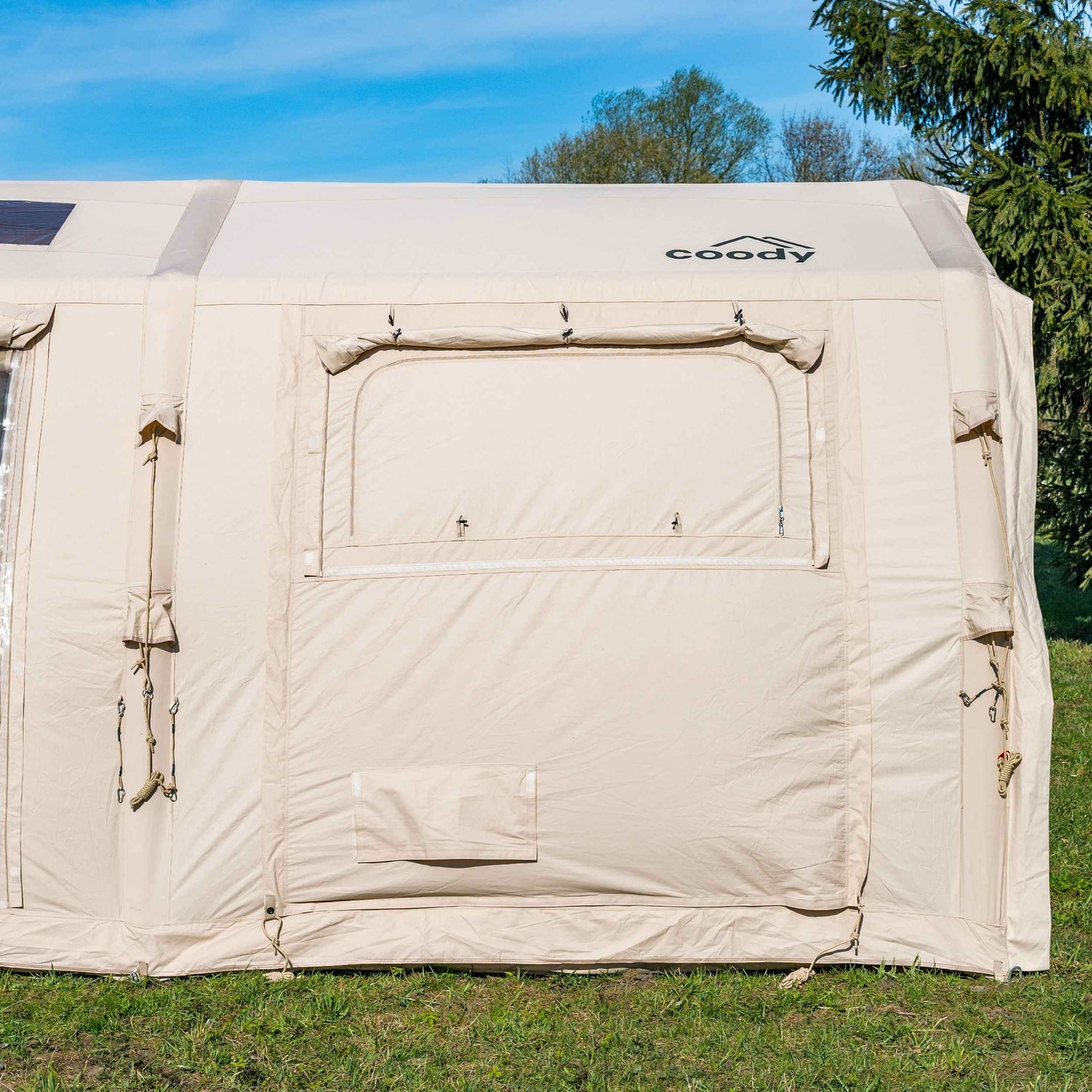 Coody Familia AirTent 17.2 PRO Beige (2-10 Person)+Electric Pump+TPU Door Beige+Ground Sheet