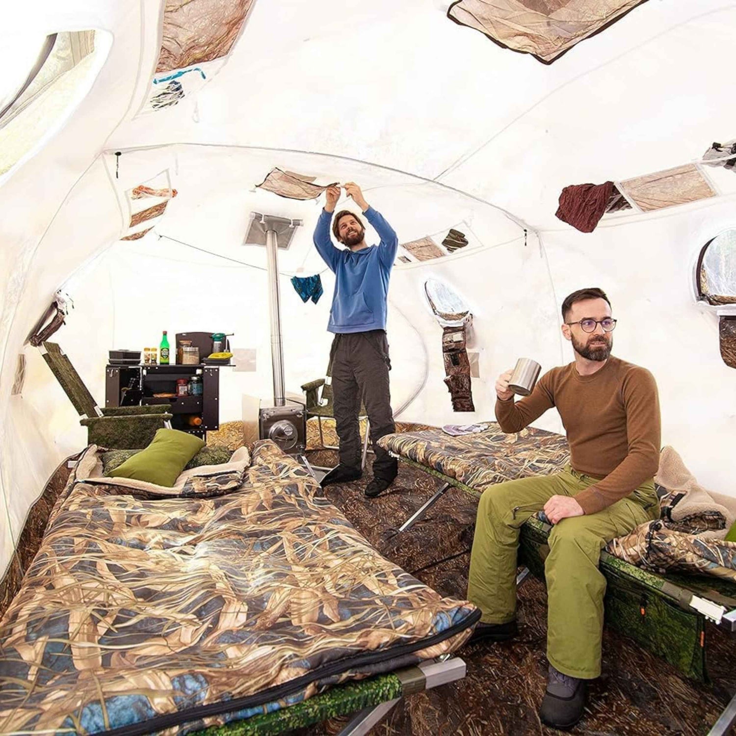 RBM Outdoors Cuboid 4.40 - All-Season Double-Layer Hot Tent with Stove Jack for 2-6 People