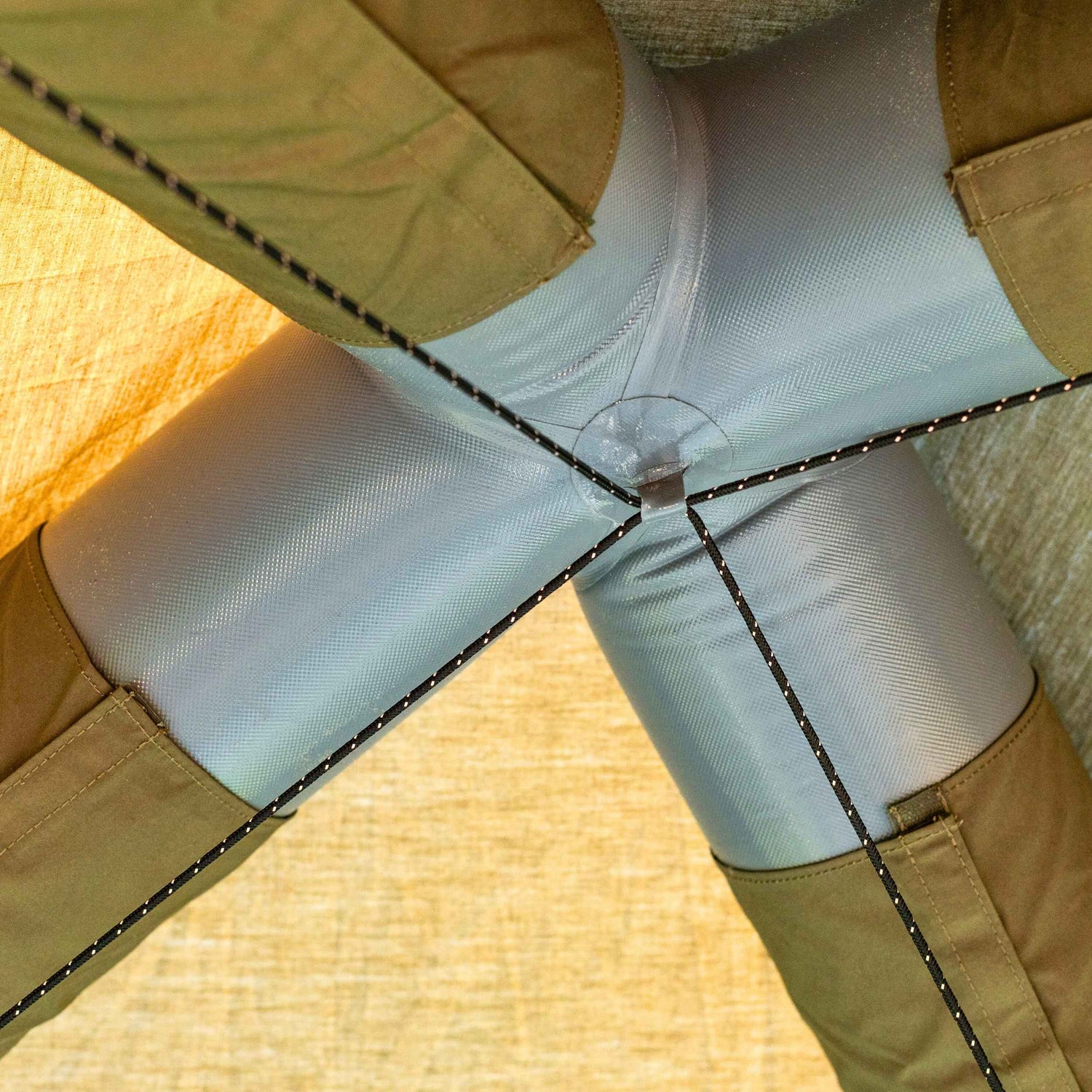 Coody Hub premium air tent for connecting multiple camping shelters