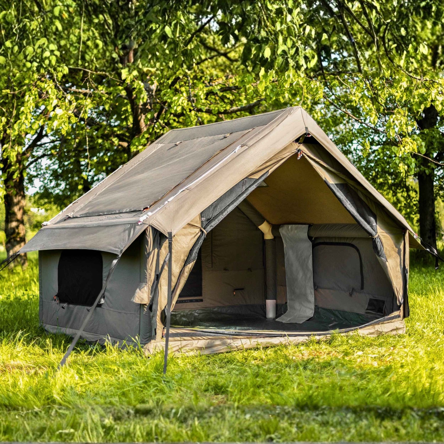 RBM Panda Air Medium Forest Green compact air tent exterior view