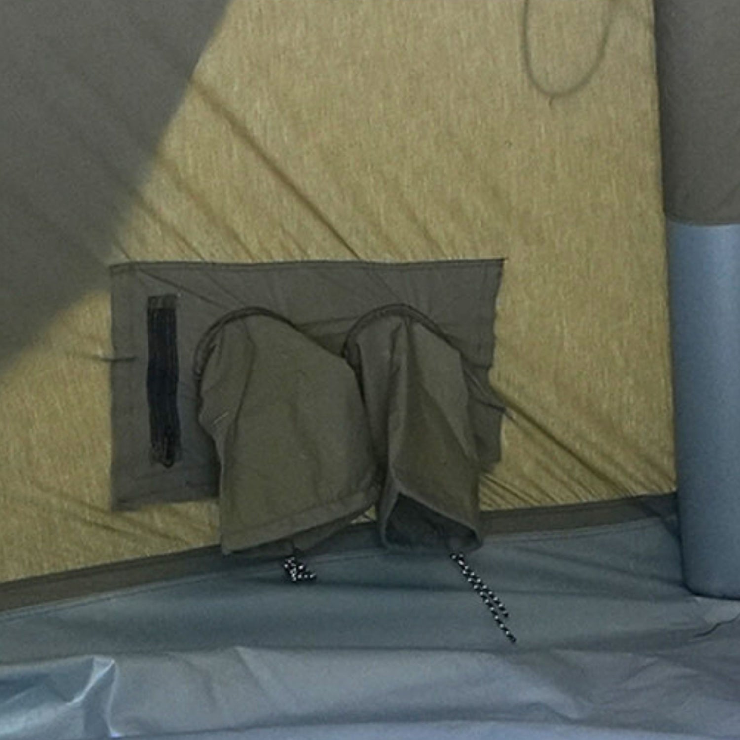 Coody Bestona inflatable tent compatible with stove, heater and AC units