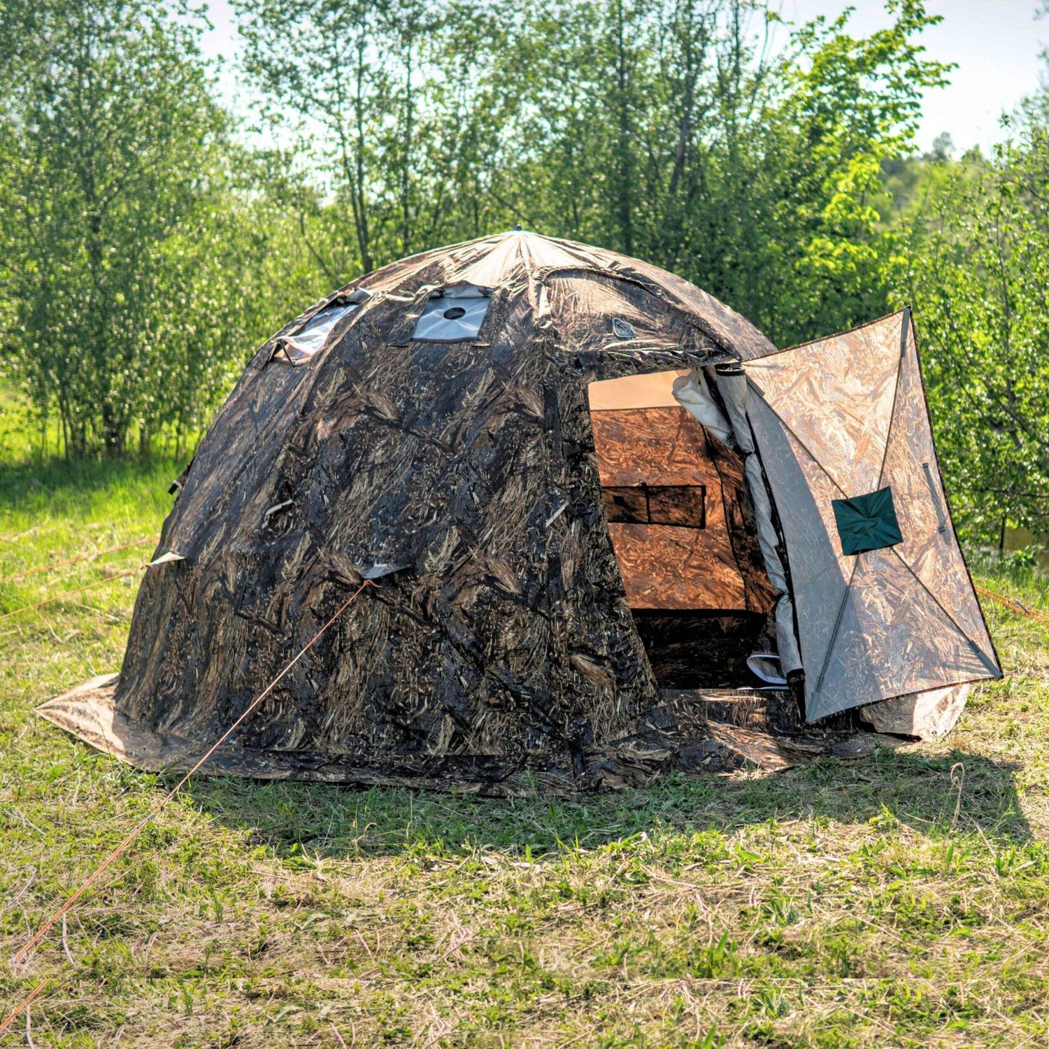 RBM All-Seasons tent UP-2 for 2-4 person + Wood Stove Caminus M - RBM Outdoors