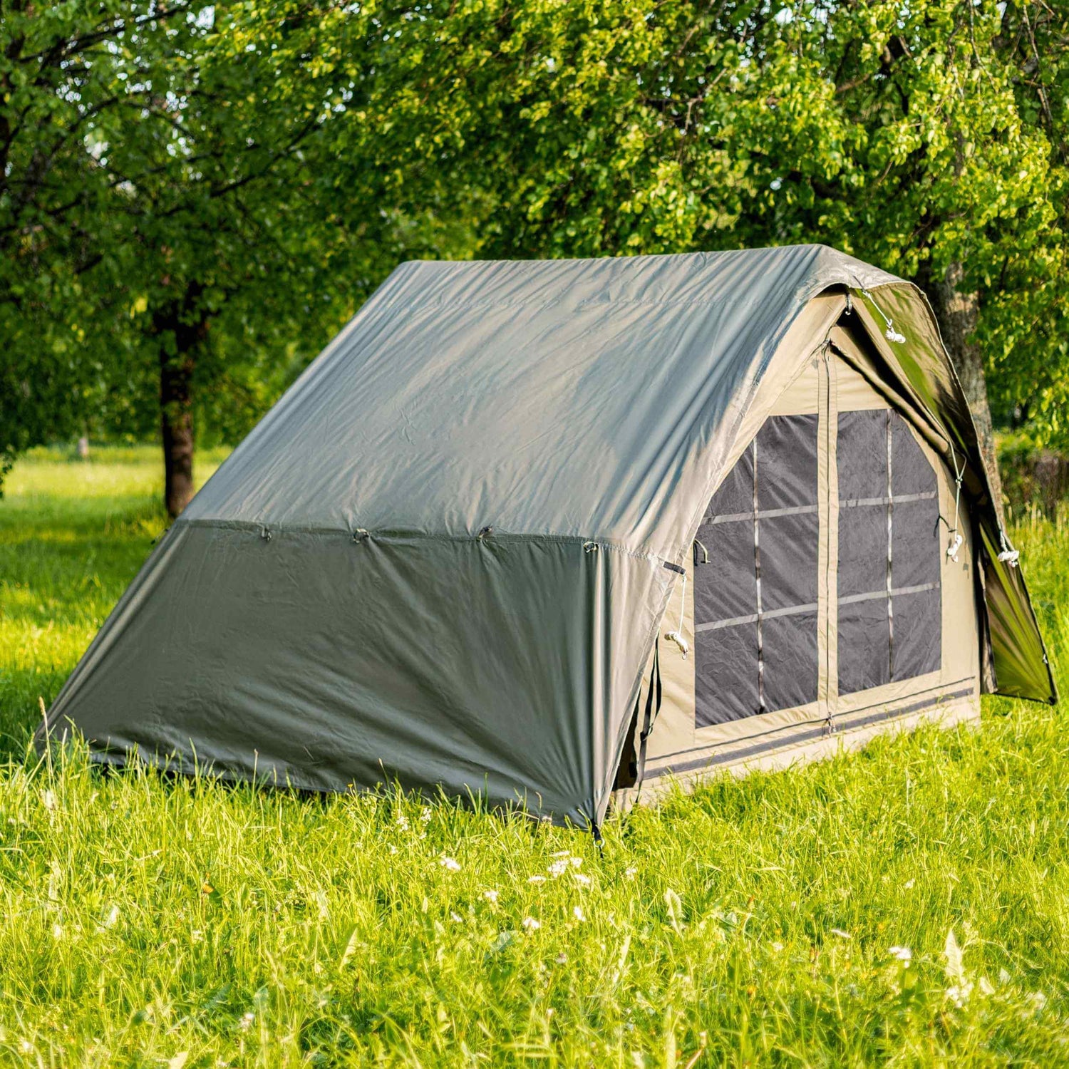 RBM Panda Medium Forest Green + Stove Caminus S - Inflatable Tents for Camping with Stove