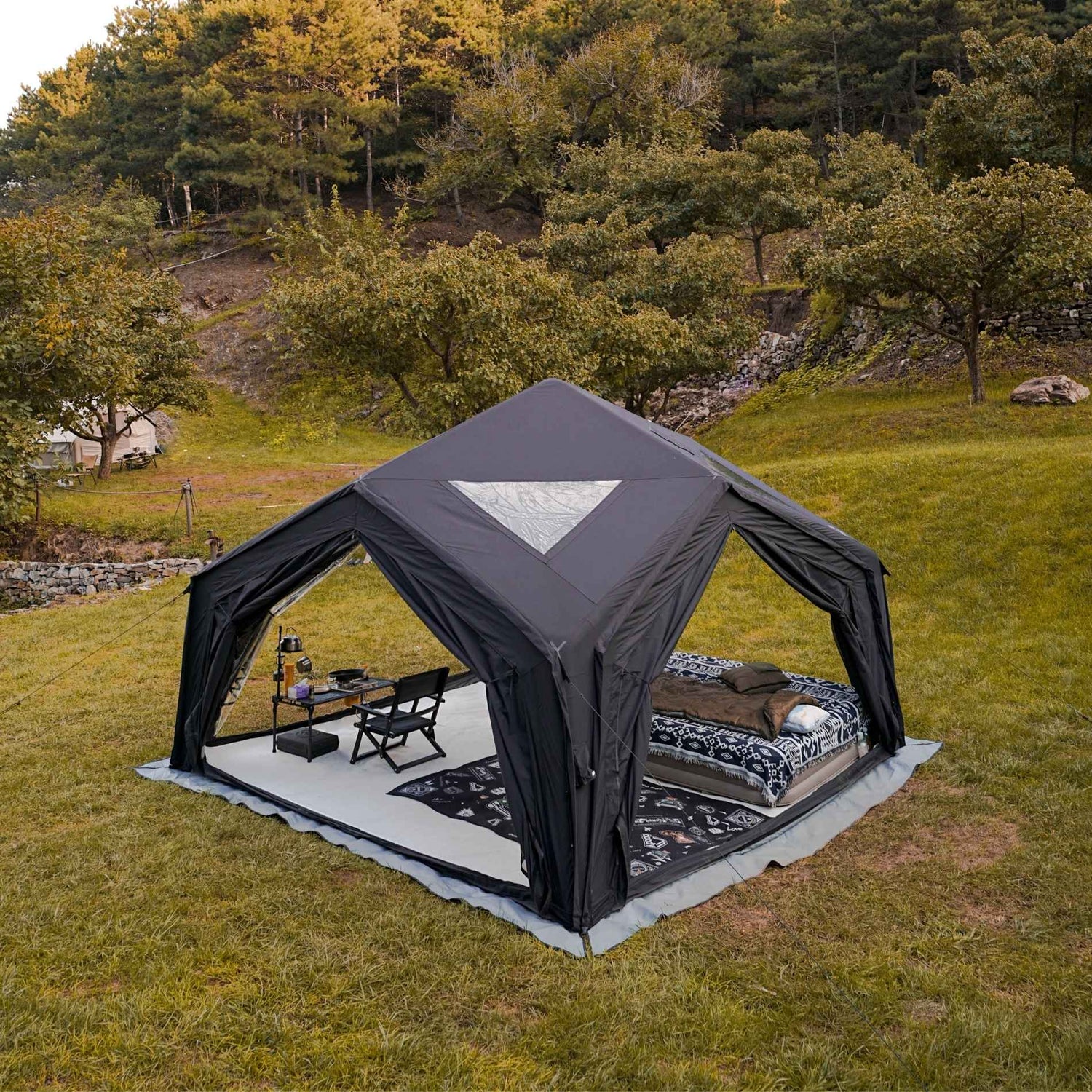 Coody | RBM Hub Shelter Inflatable Tent for 2-6 Person (Black)