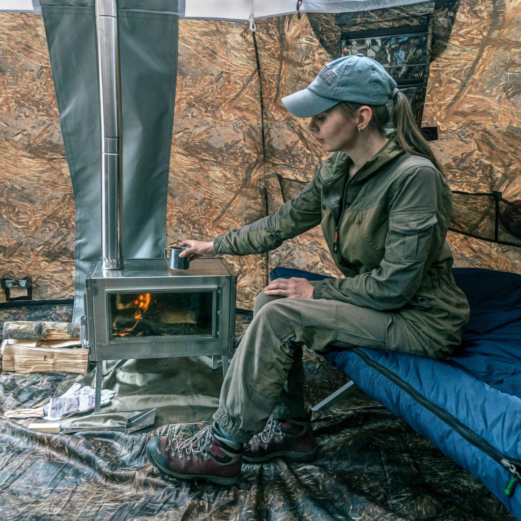 Medium Wood Stove With Fire-Resistant Glass "Caminus M"